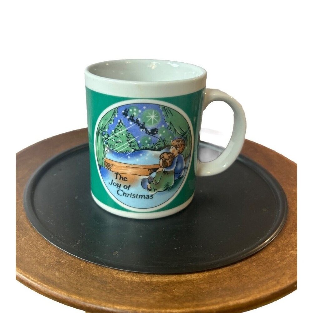 Vtg 1992 Houston Foods The Joy of Christmas Coffee cocoa mug Waiting for Santa